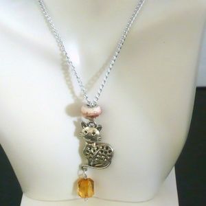 ❤️Cat Charm Necklace Silver Kitty Charm Amber Bead